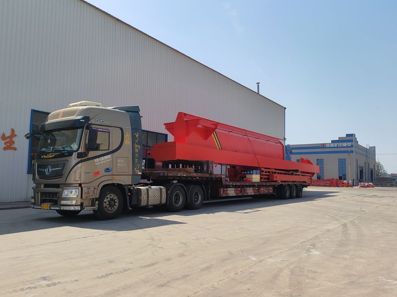 電動葫蘆門式起重機 MHxh16t—32m 制作完成，發(fā)往新疆交付客戶使用。